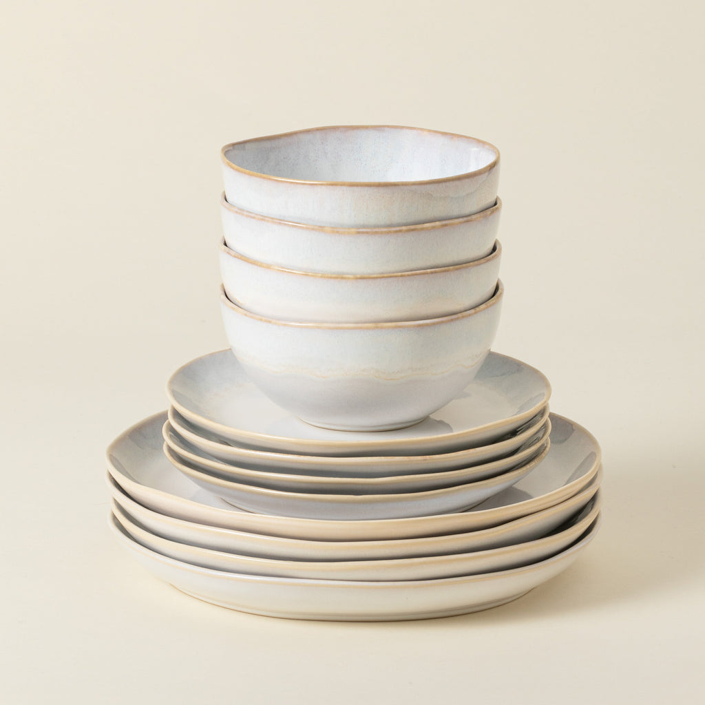 Brisa Sal 12-piece set with cereal bowl on the table