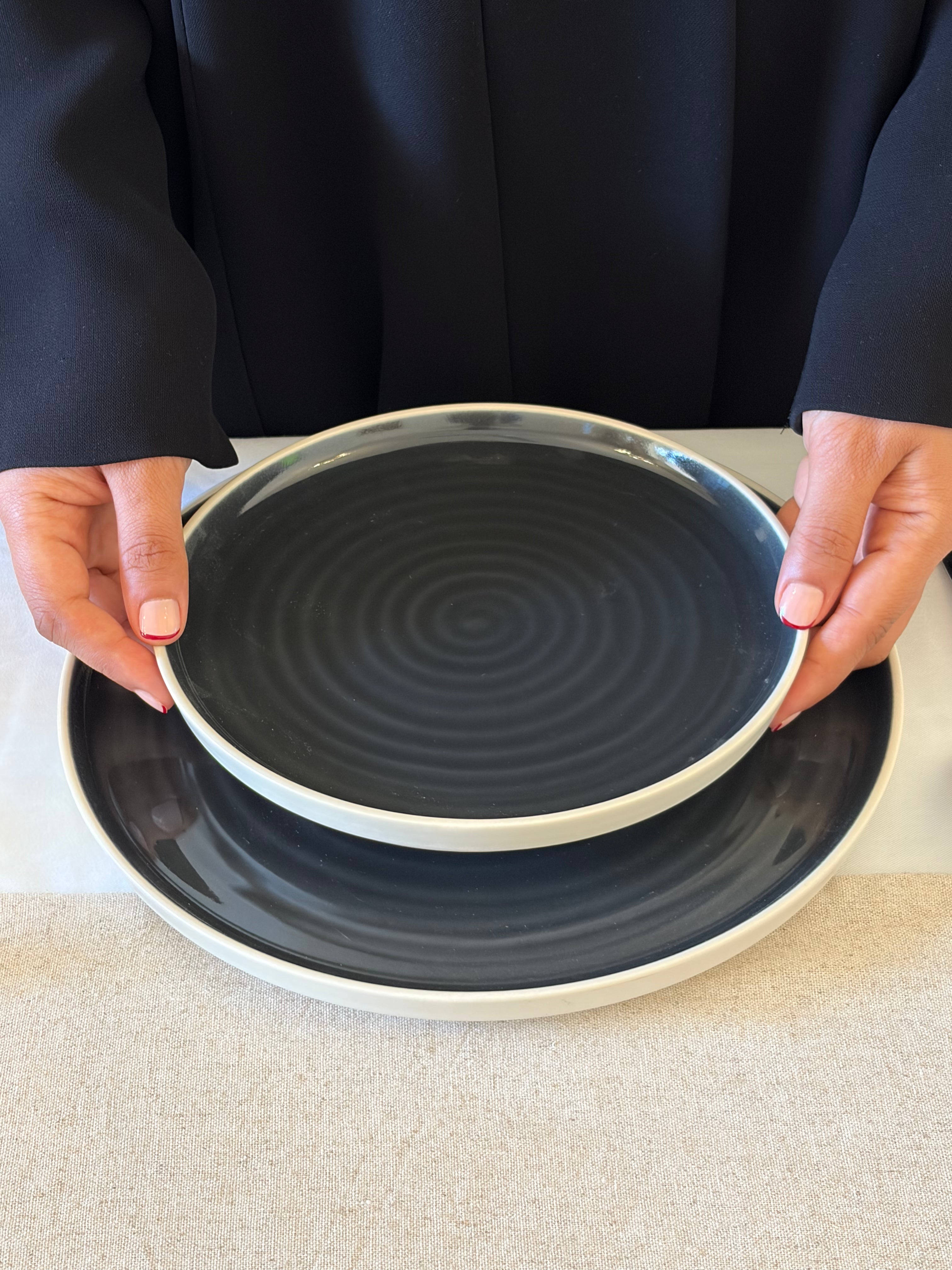 صحن جانبي للمقبلات والحلا  (21 سم) Side Plate